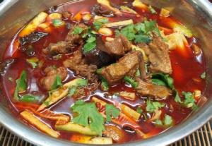 啤酒鸭火锅