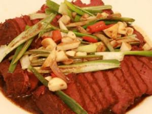 卤牛肉