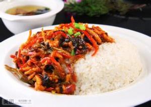 鱼香肉丝盖浇饭